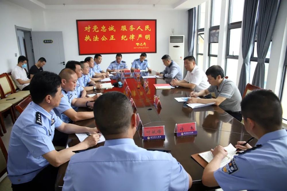 武山县成人教育事业单位领导团队最新概述