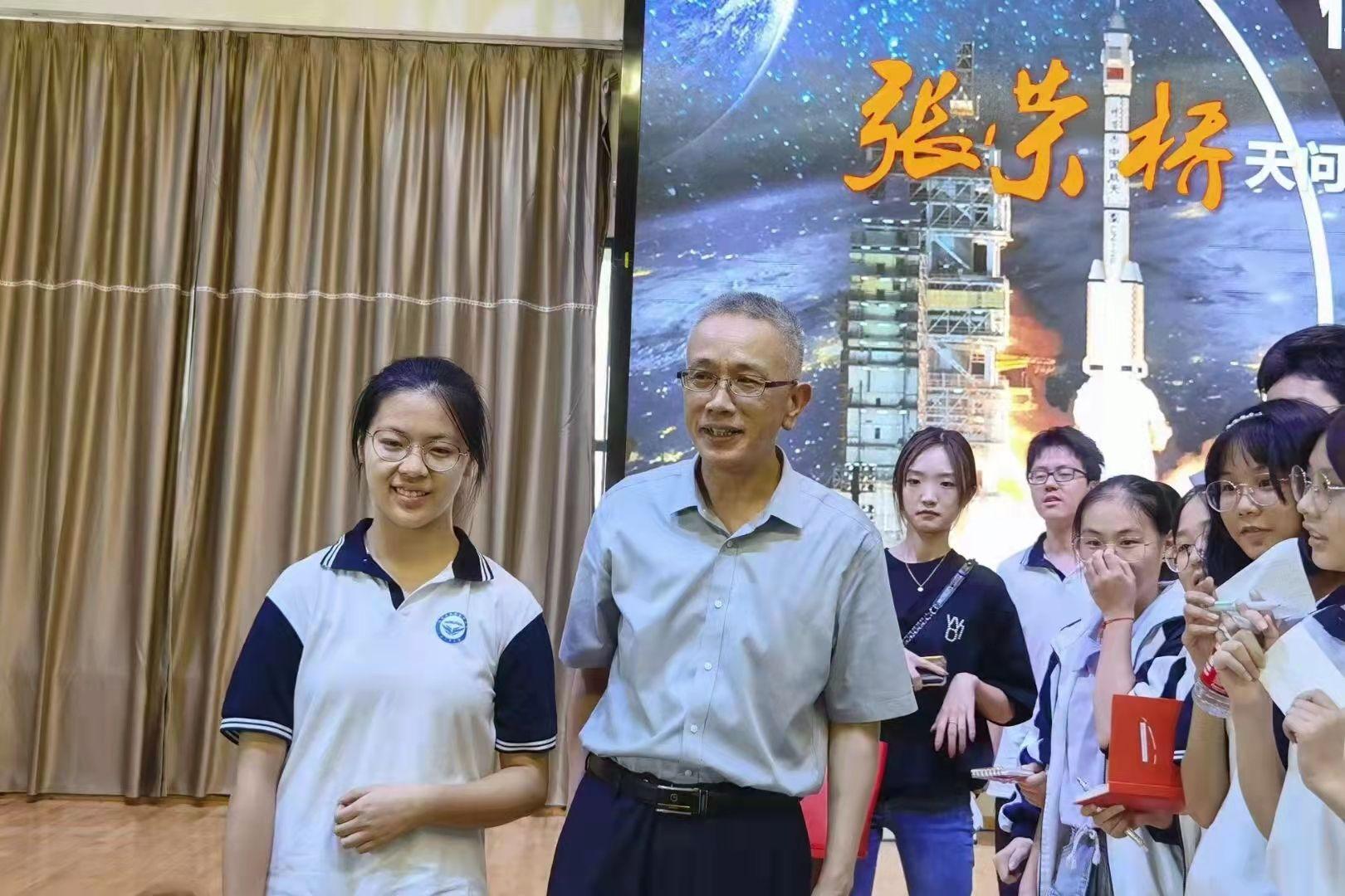 祁门县体育馆领导团队及体育事业发展概览